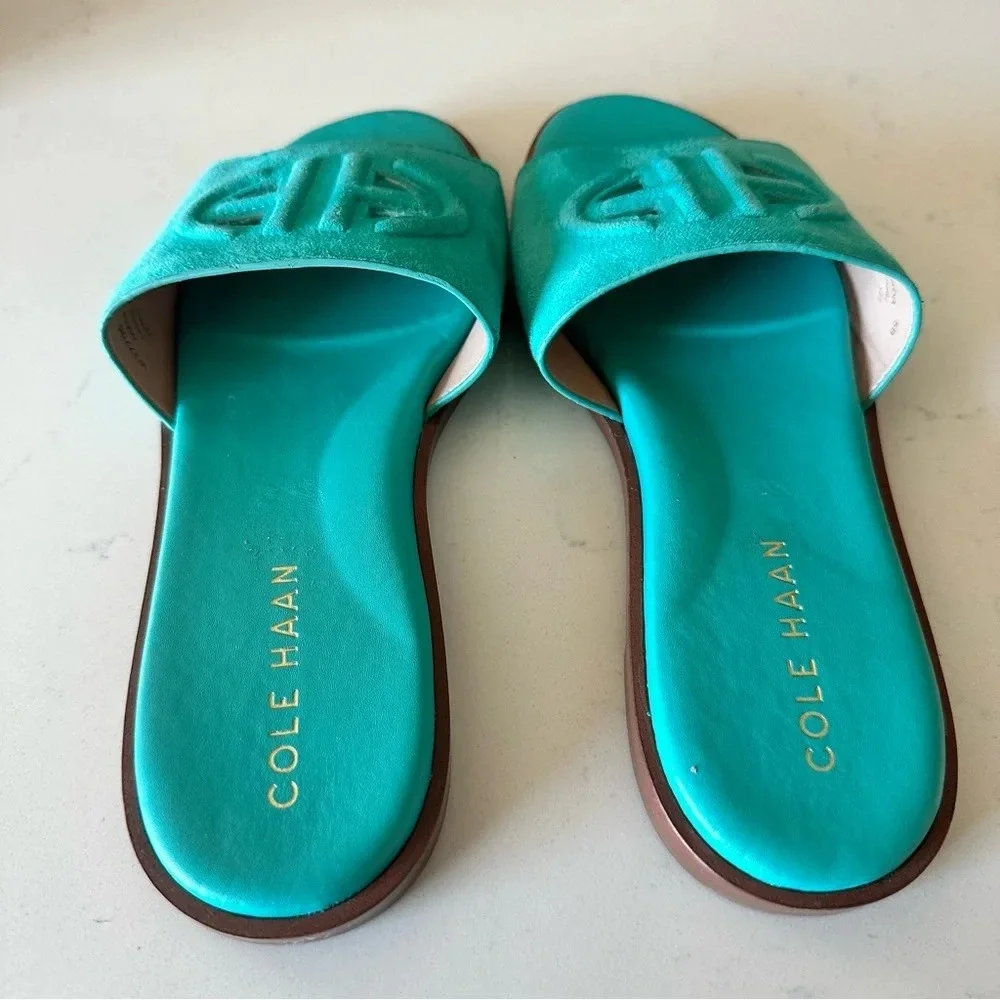 Cole Haan Flynn Logo Slide Sandal in turquoise size: 5
